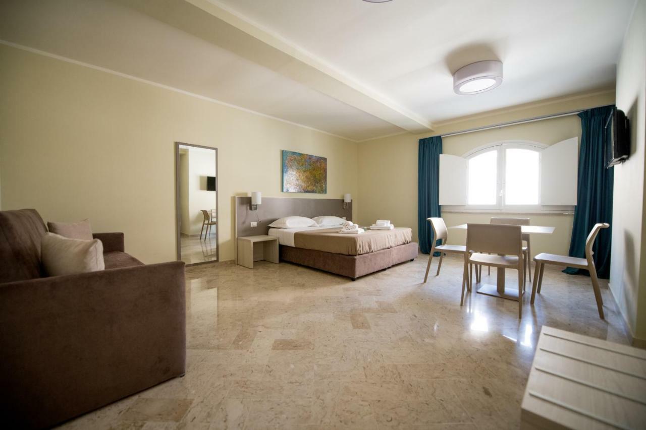 Historico Loft & Rooms Palazzo Adragna XIX Трапани Экстерьер фото
