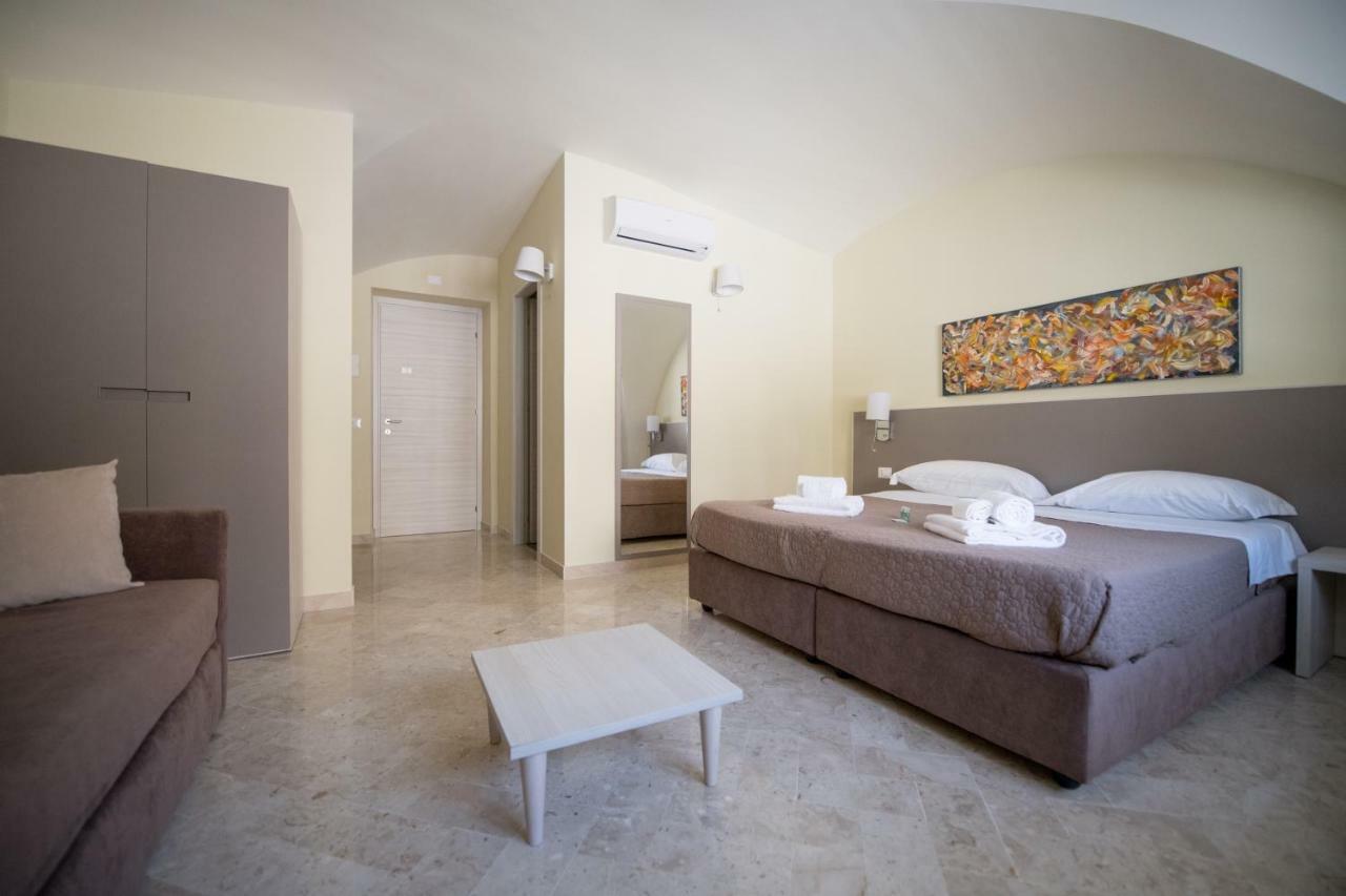 Historico Loft & Rooms Palazzo Adragna XIX Трапани Экстерьер фото